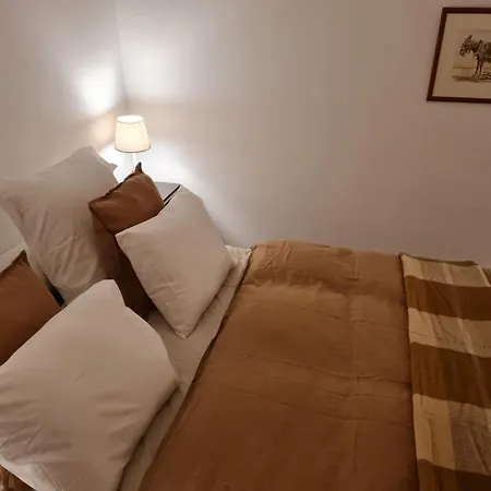 Bed Vue Sur Vallee De La Meuse Namur * Bouge